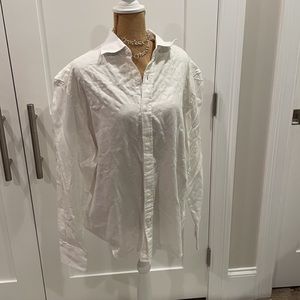 Banana Republic flower button down white shirt